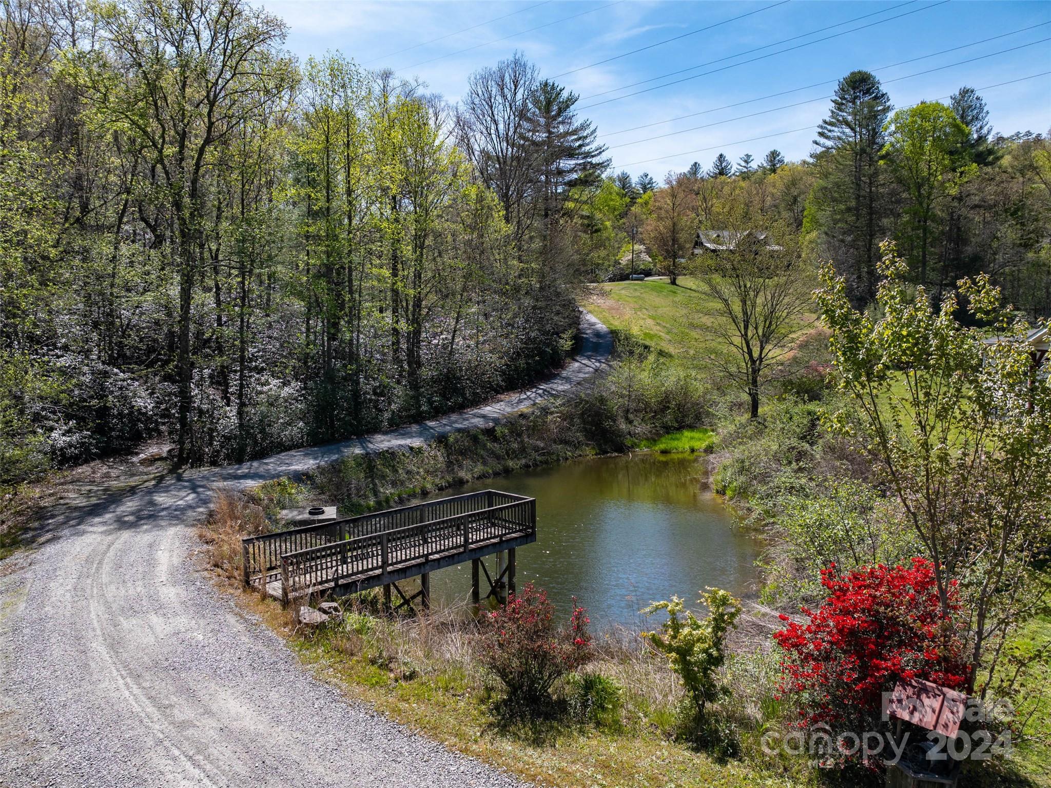 192 Fox Hole Run