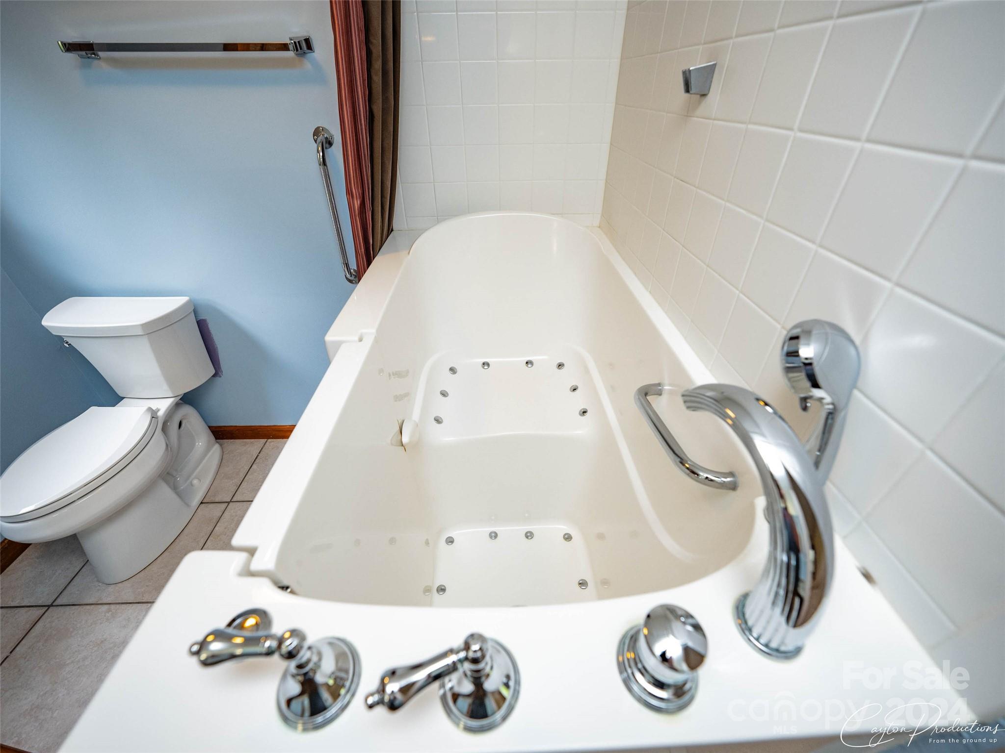 108 Glen Cannon Point Unit: 2