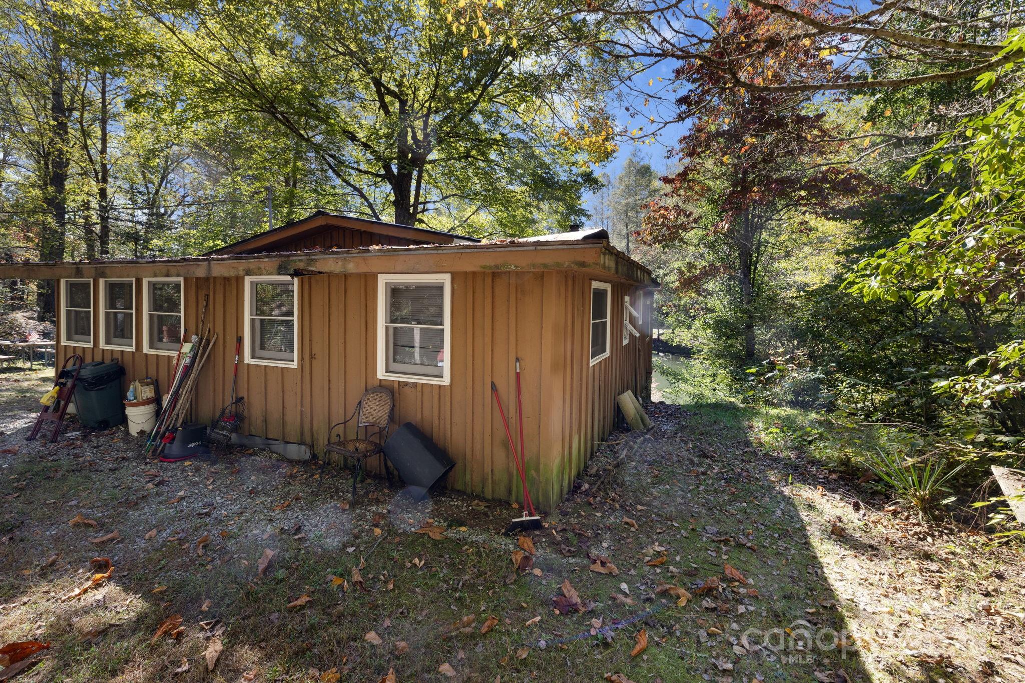 1051 Kim Miller Road