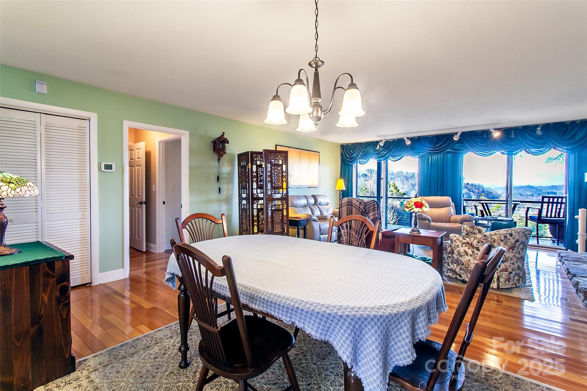 524 Three Mile Knob Road Unit: 2
