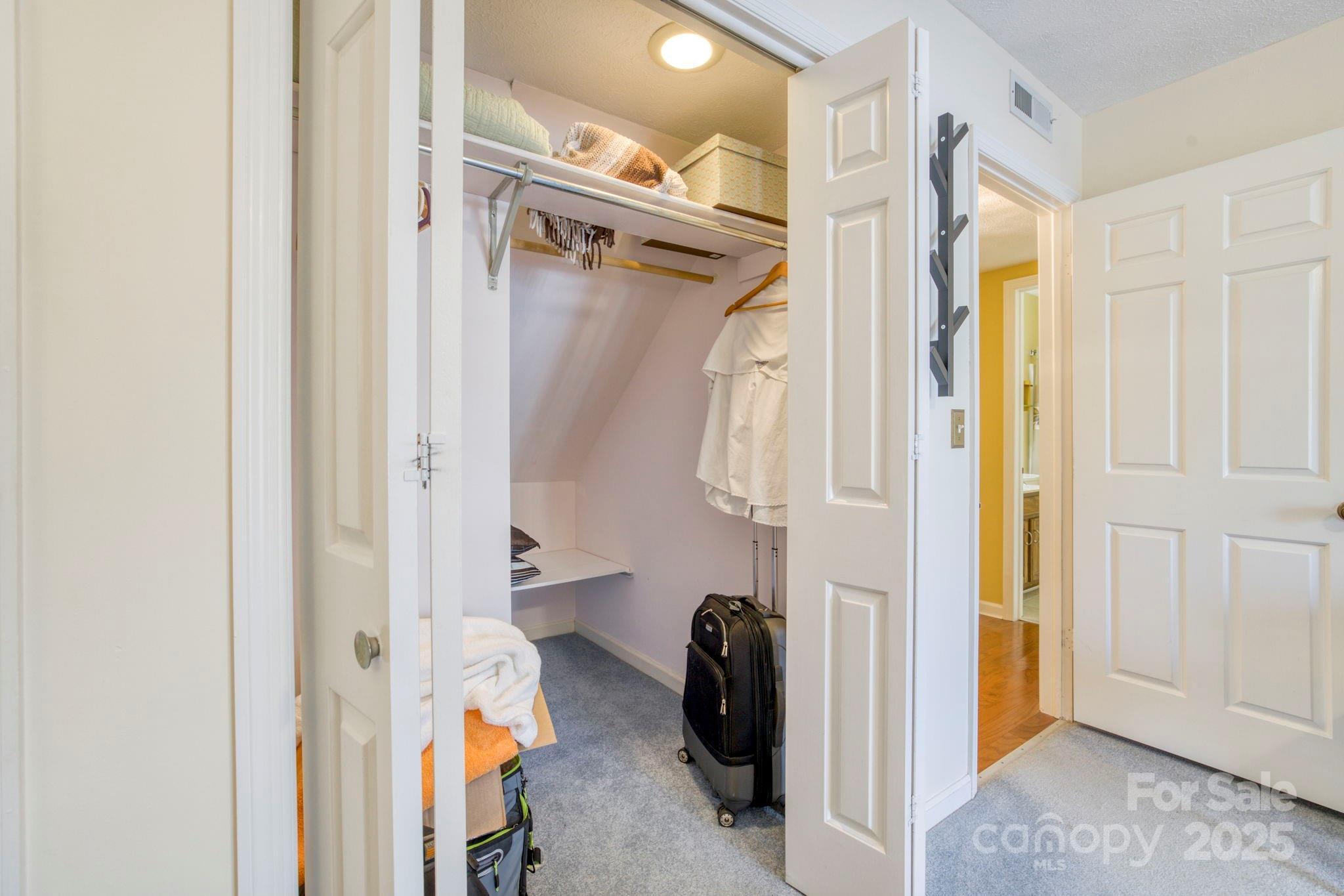 73 Toxaway Views Drive Unit: 306