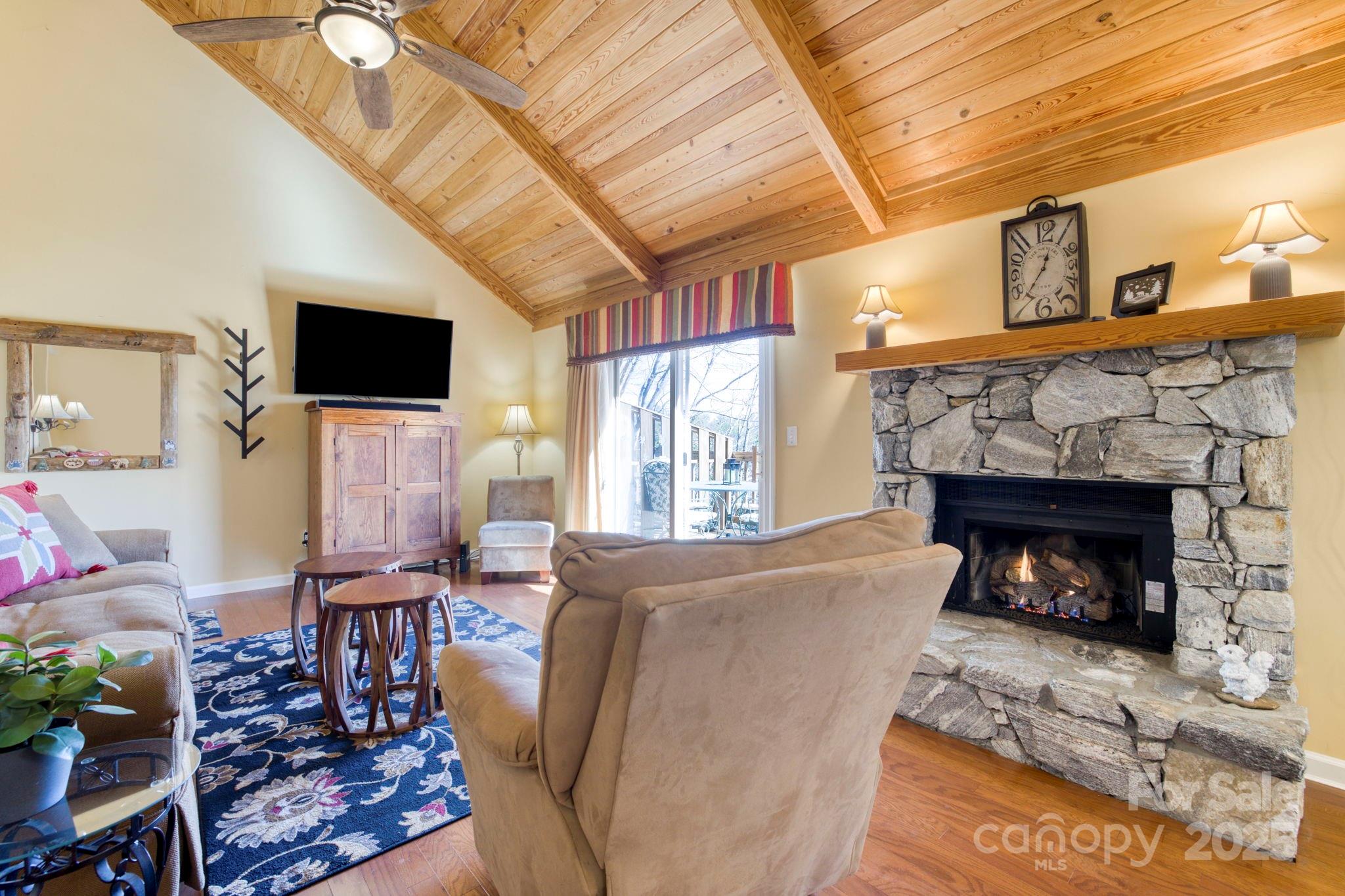 73 Toxaway Views Drive Unit: 306