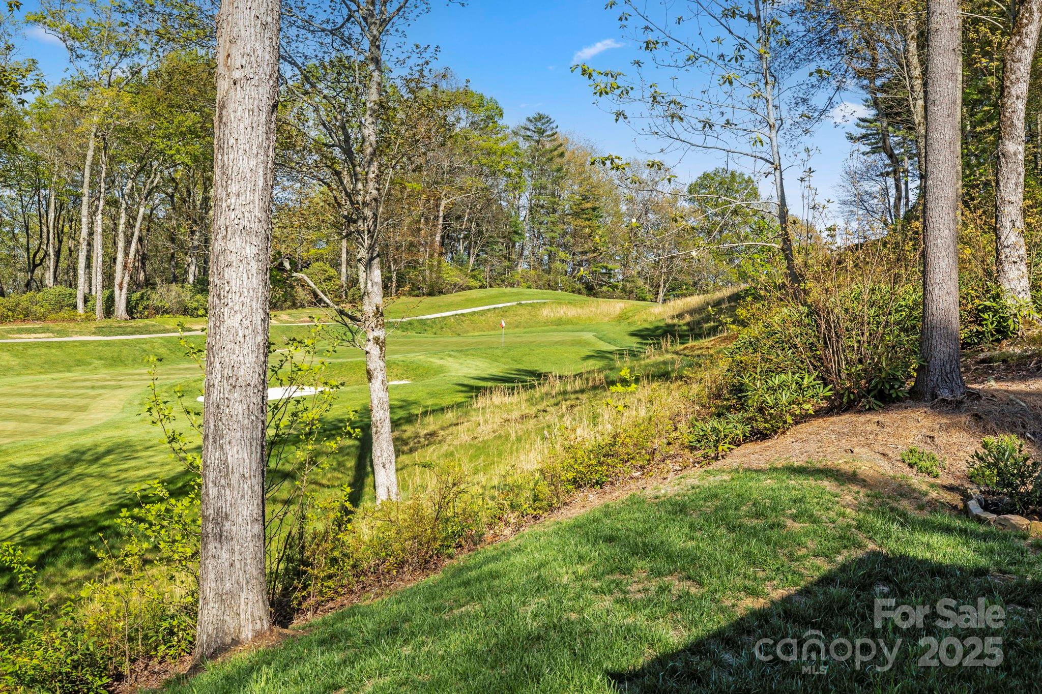 1048 Cherokee Trace