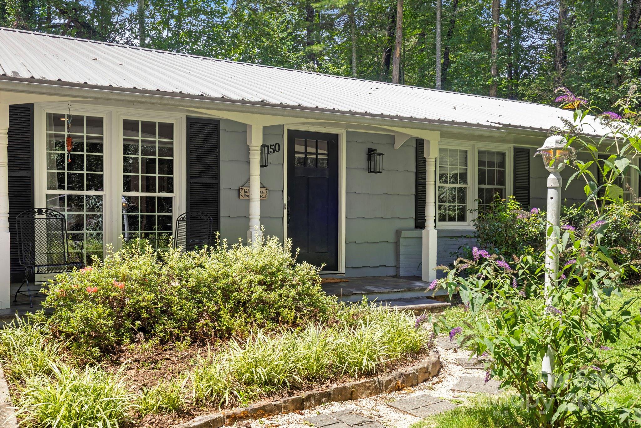 150 Deerwoode Lane