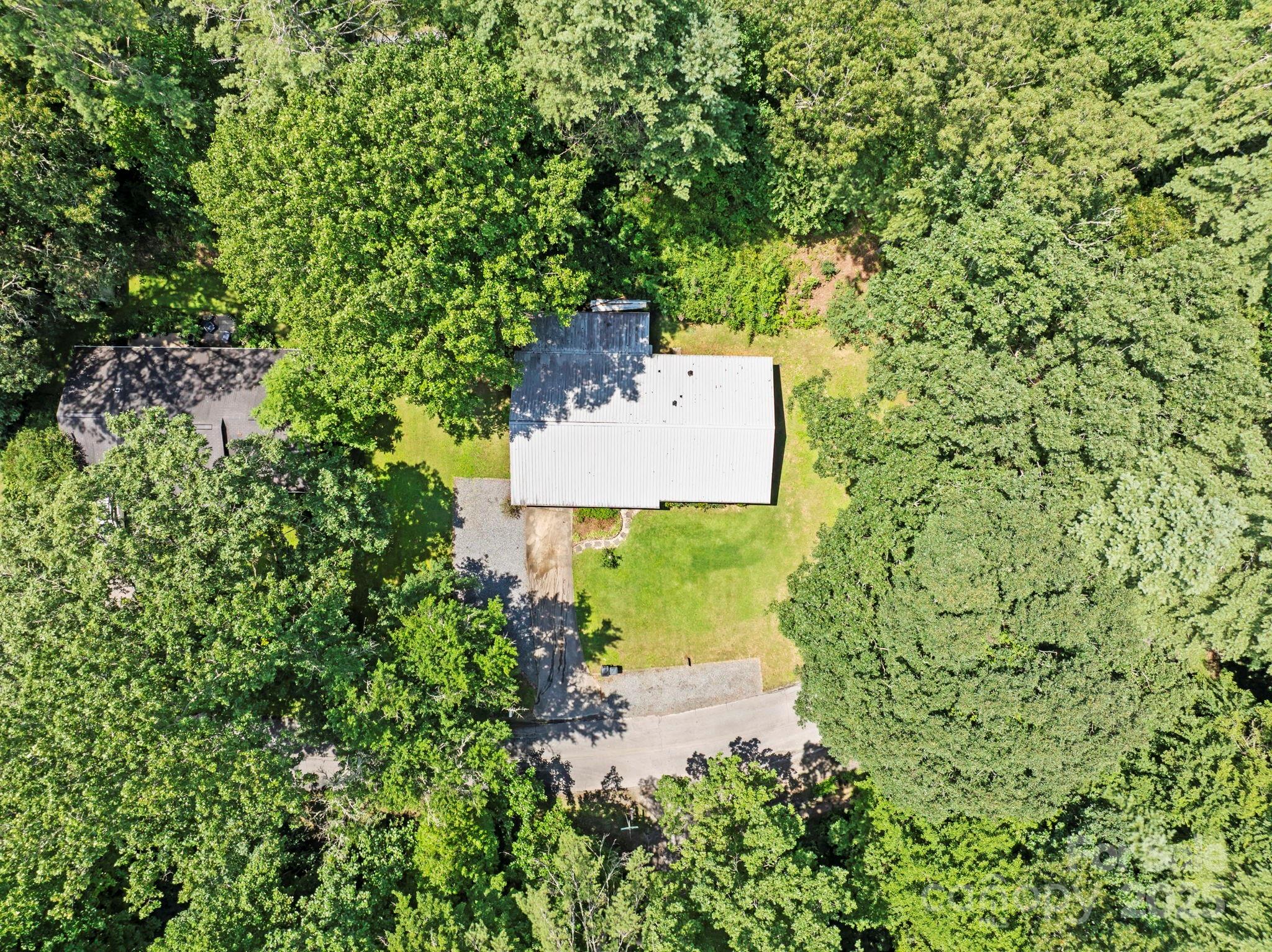 150 Deerwoode Lane
