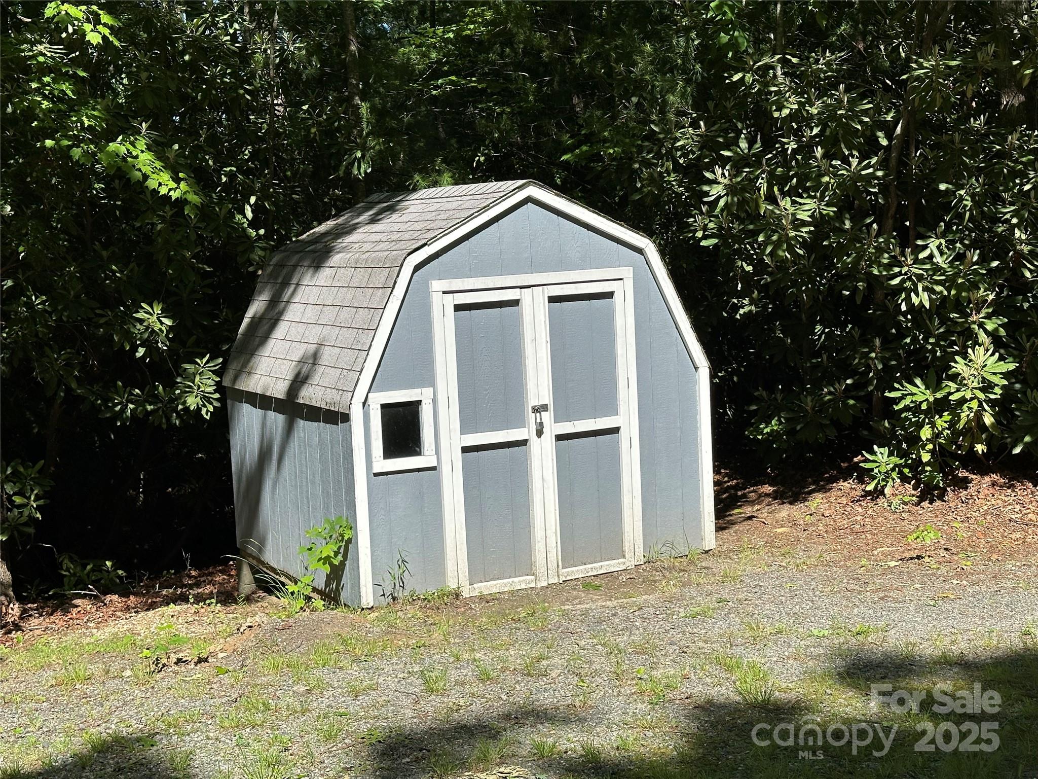 104 E Ridge View Road