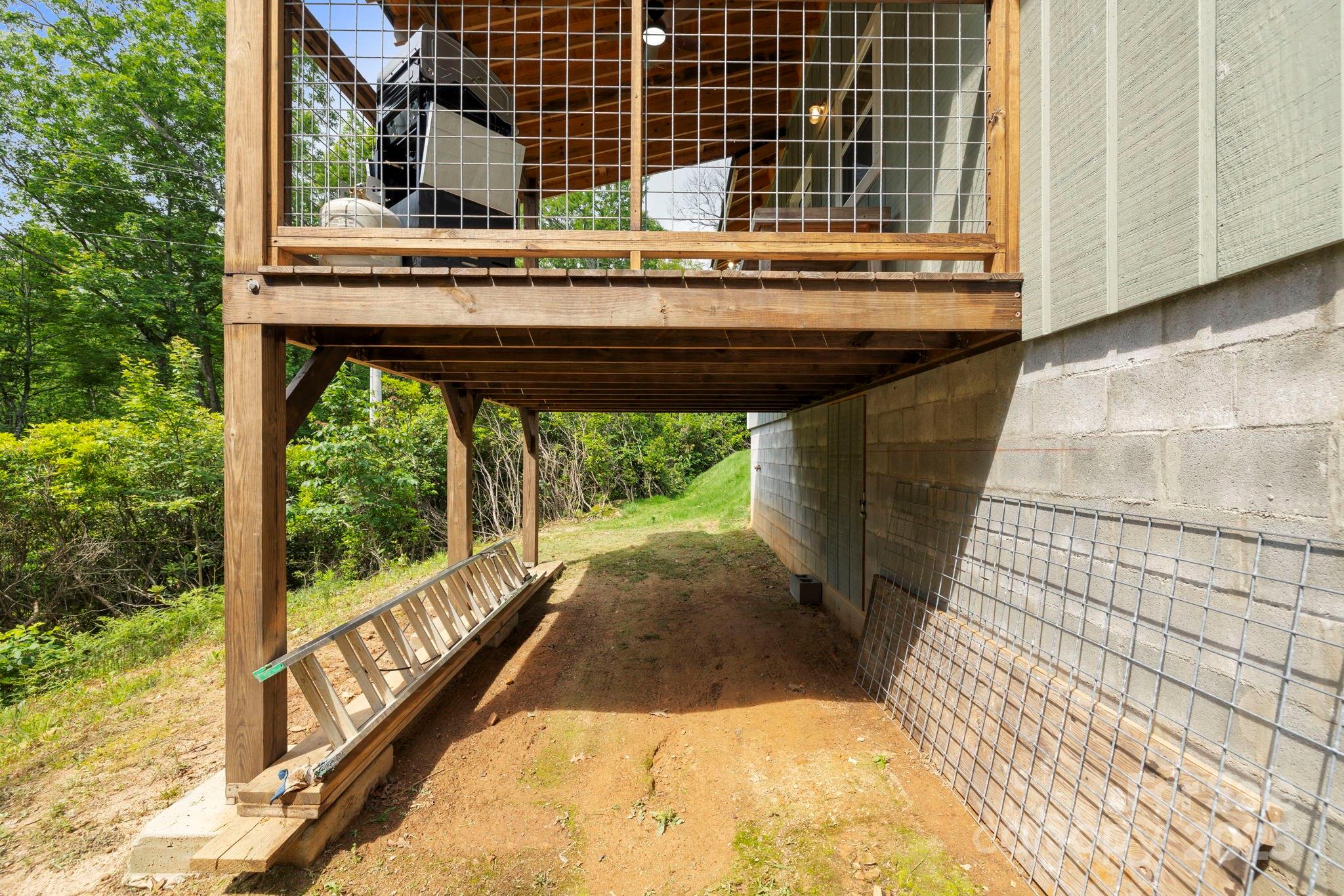 185 Little Elbow Mountain Road