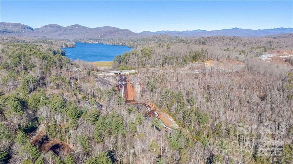 TBD Toxaway Falls Drive Unit: TR-A