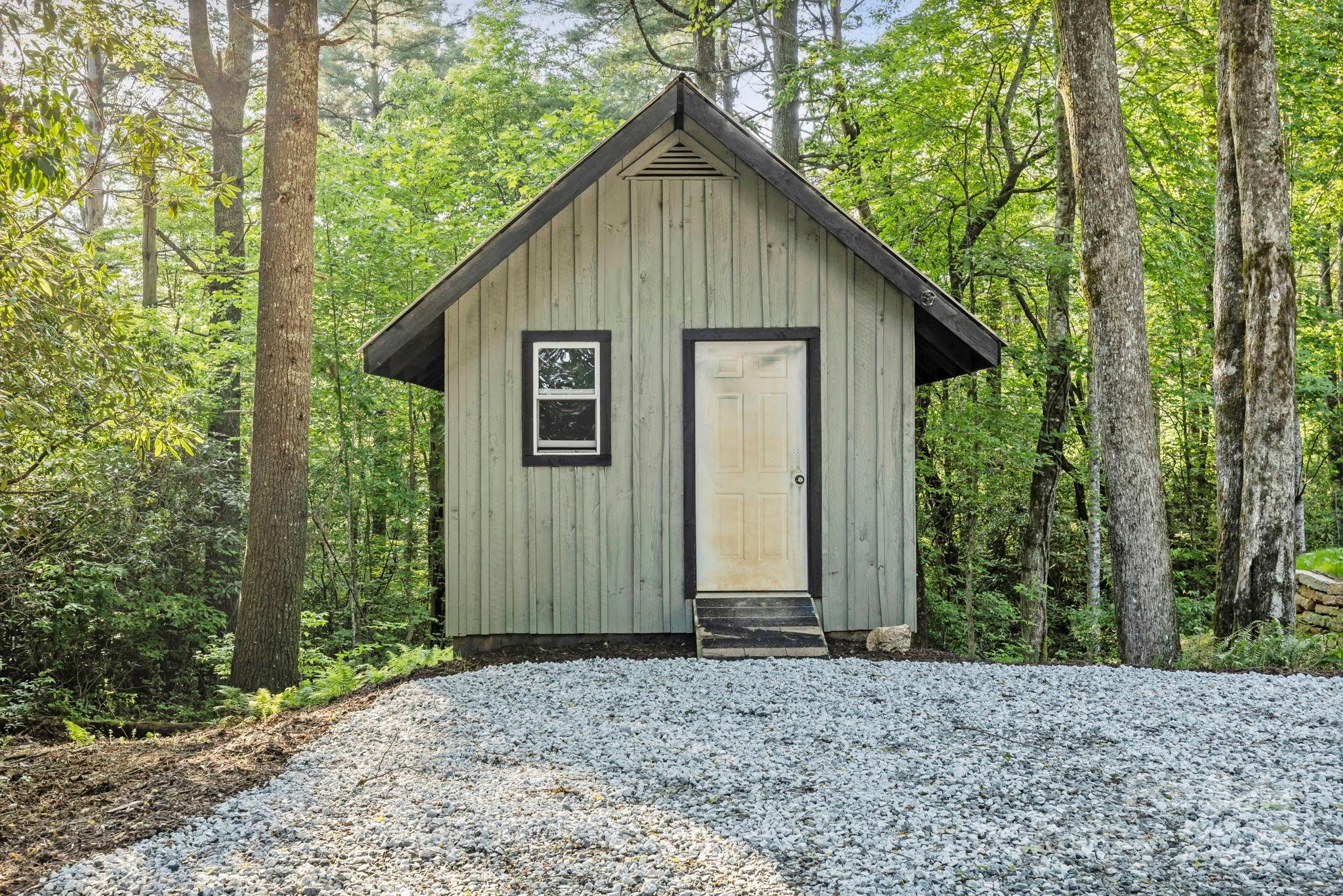 327 Flat Ridge Drive