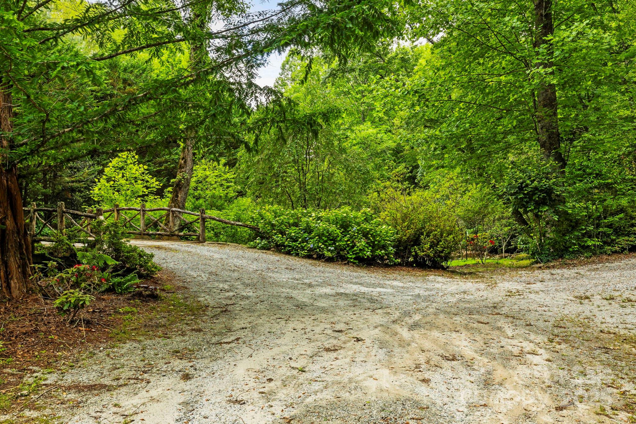 3739 Pickens Highway