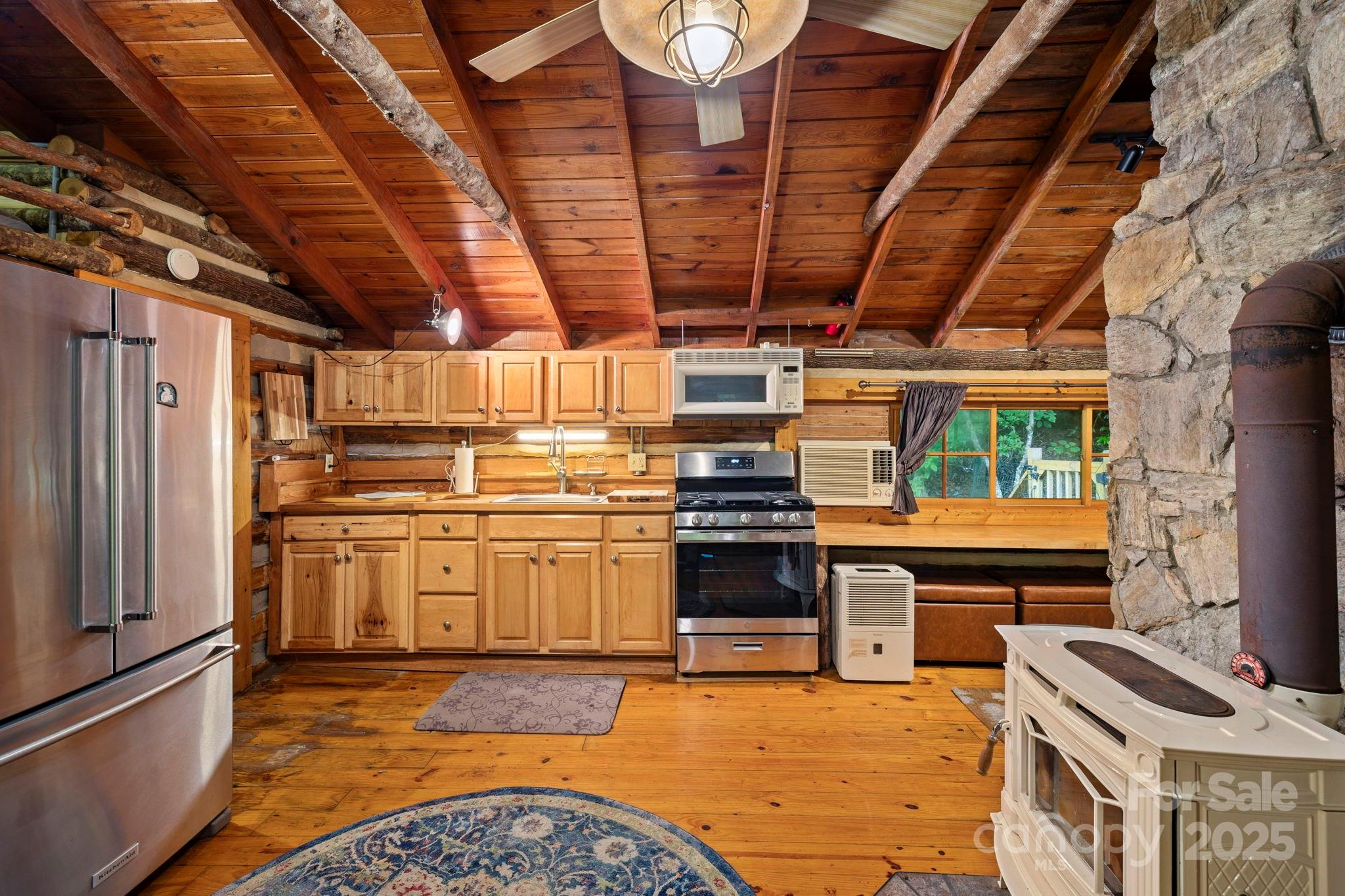 3739 Pickens Highway