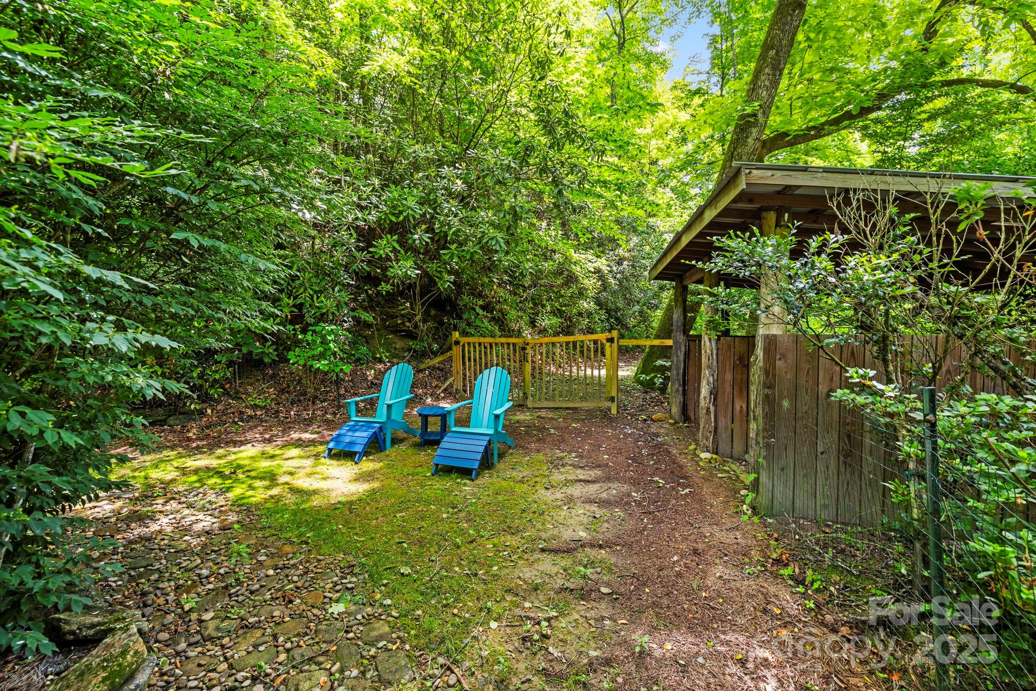 3739 Pickens Highway