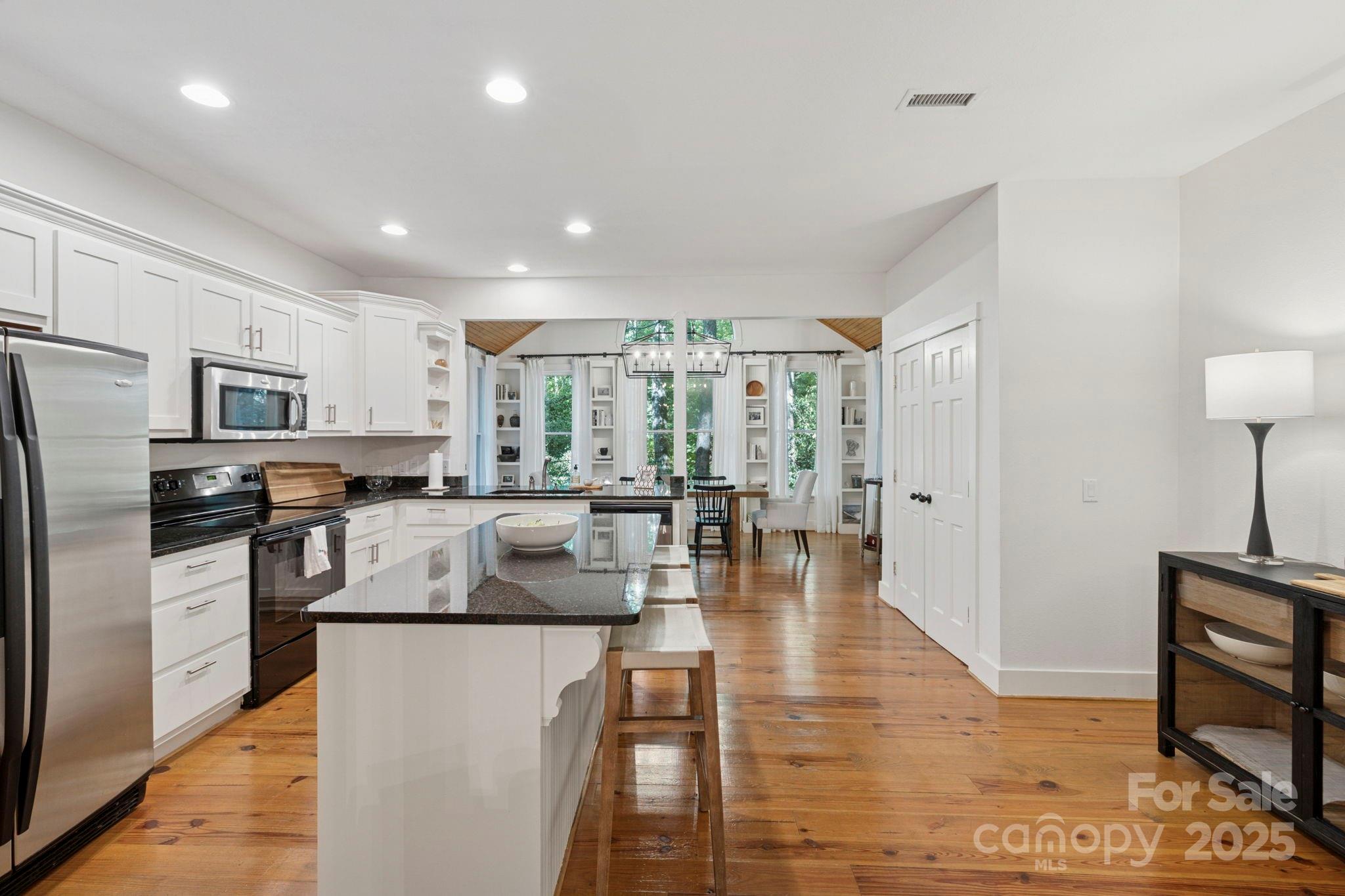 110 Sourwood Court