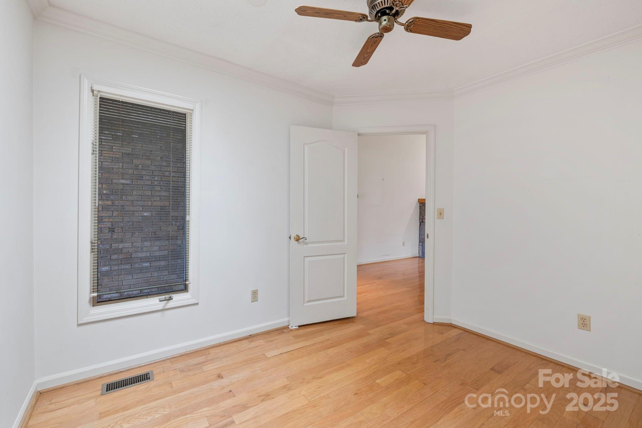 933 Kanuga Road