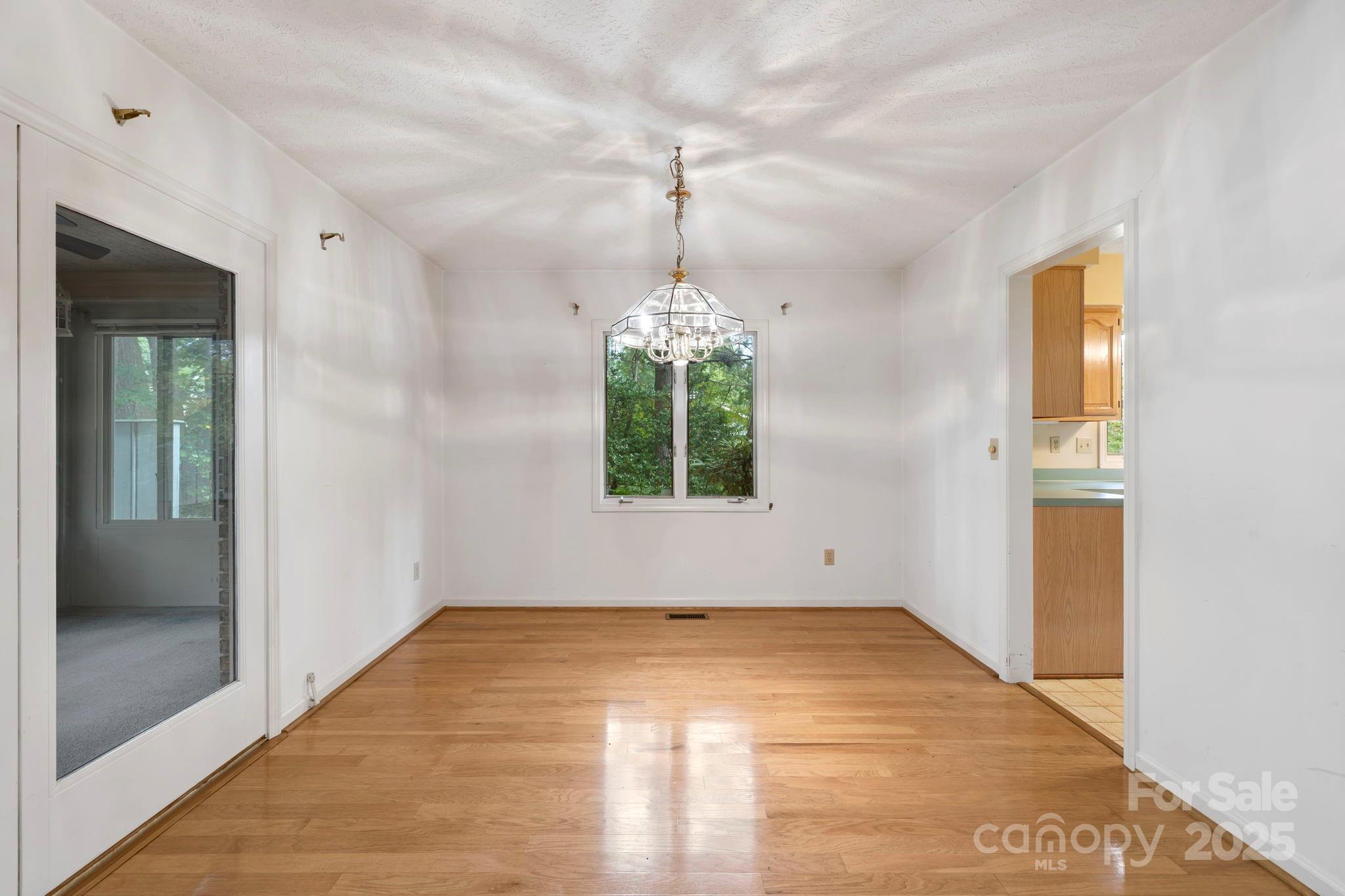 933 Kanuga Road