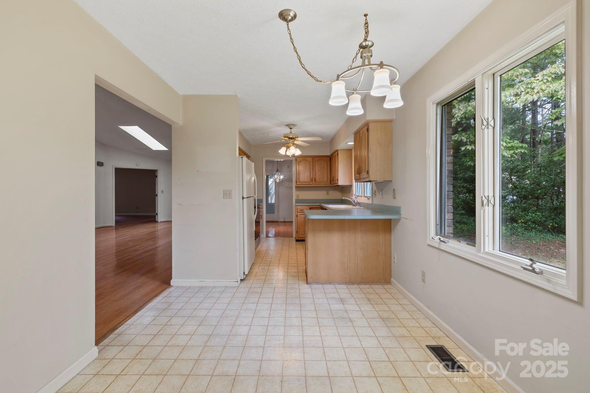 933 Kanuga Road