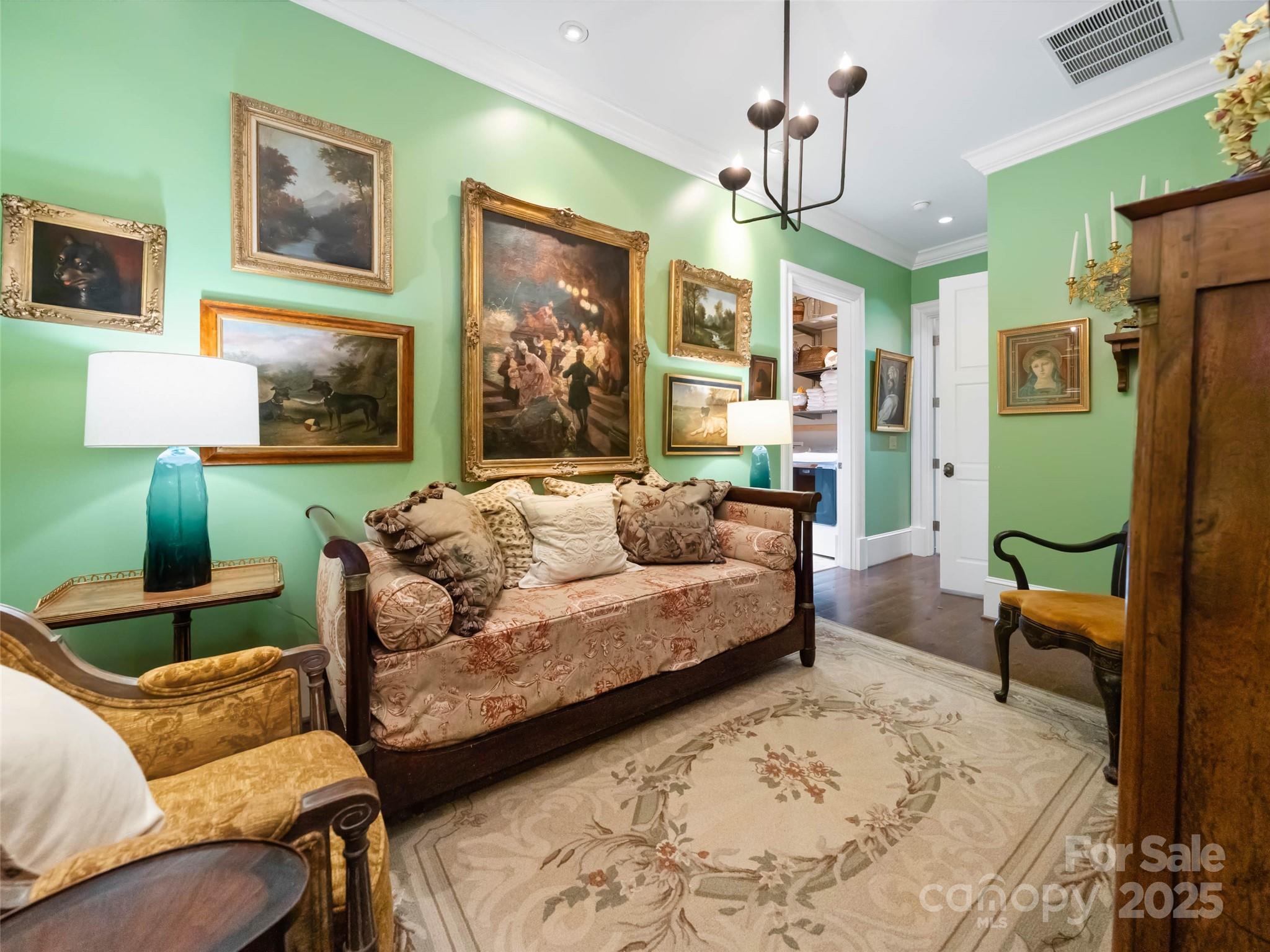 13084 Canada Road