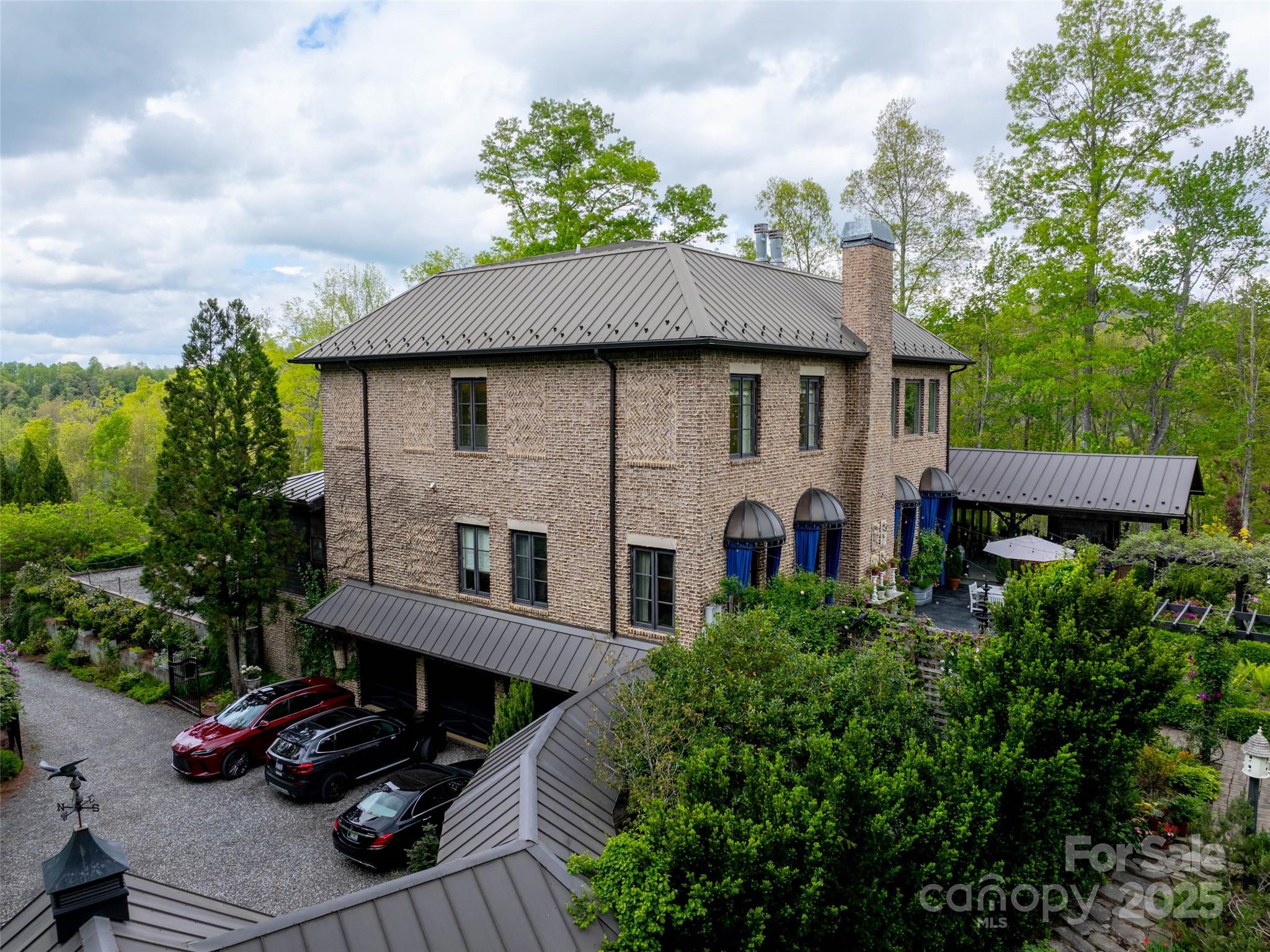 13084 Canada Road