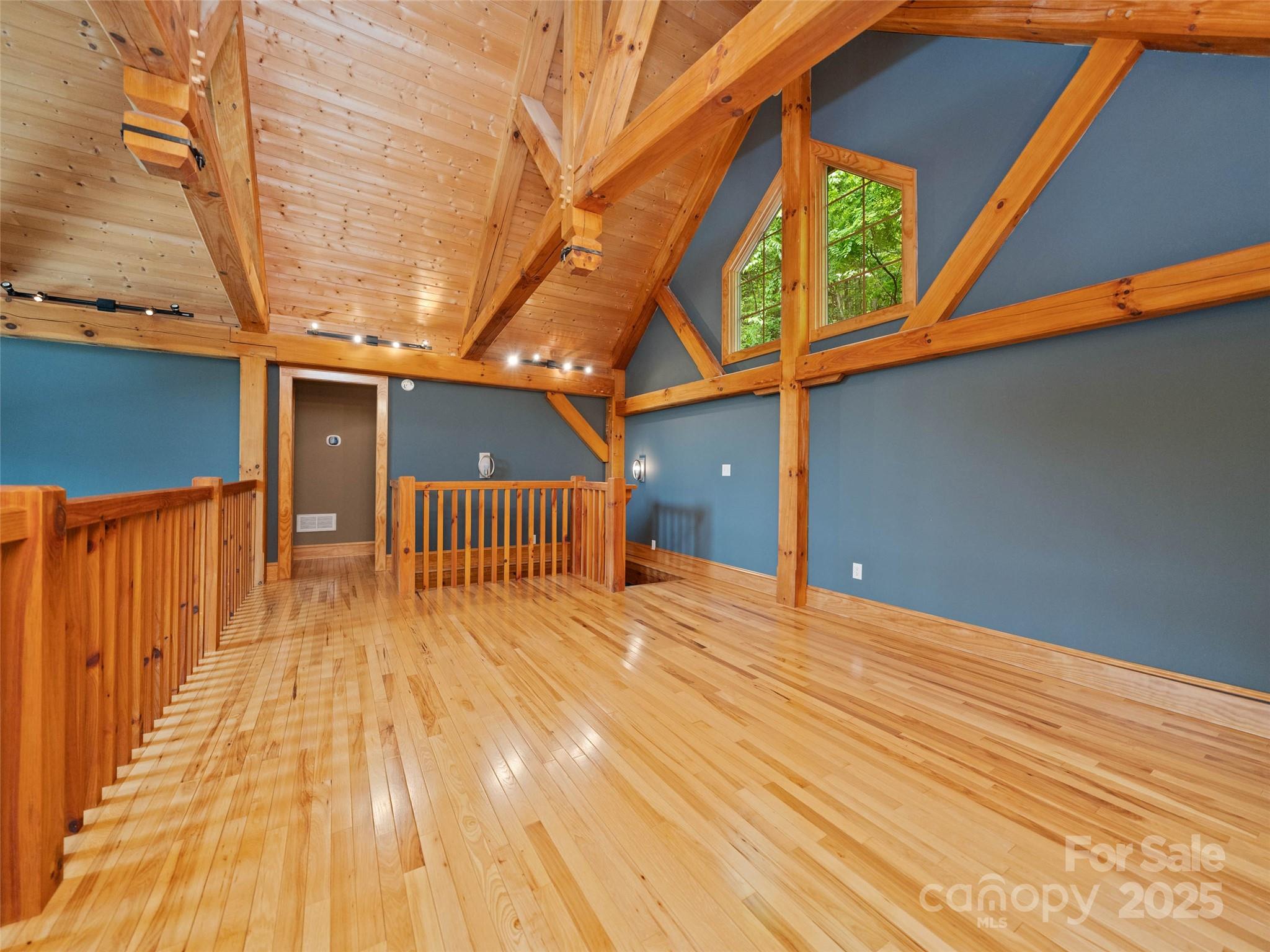 82 Red Oak Drive