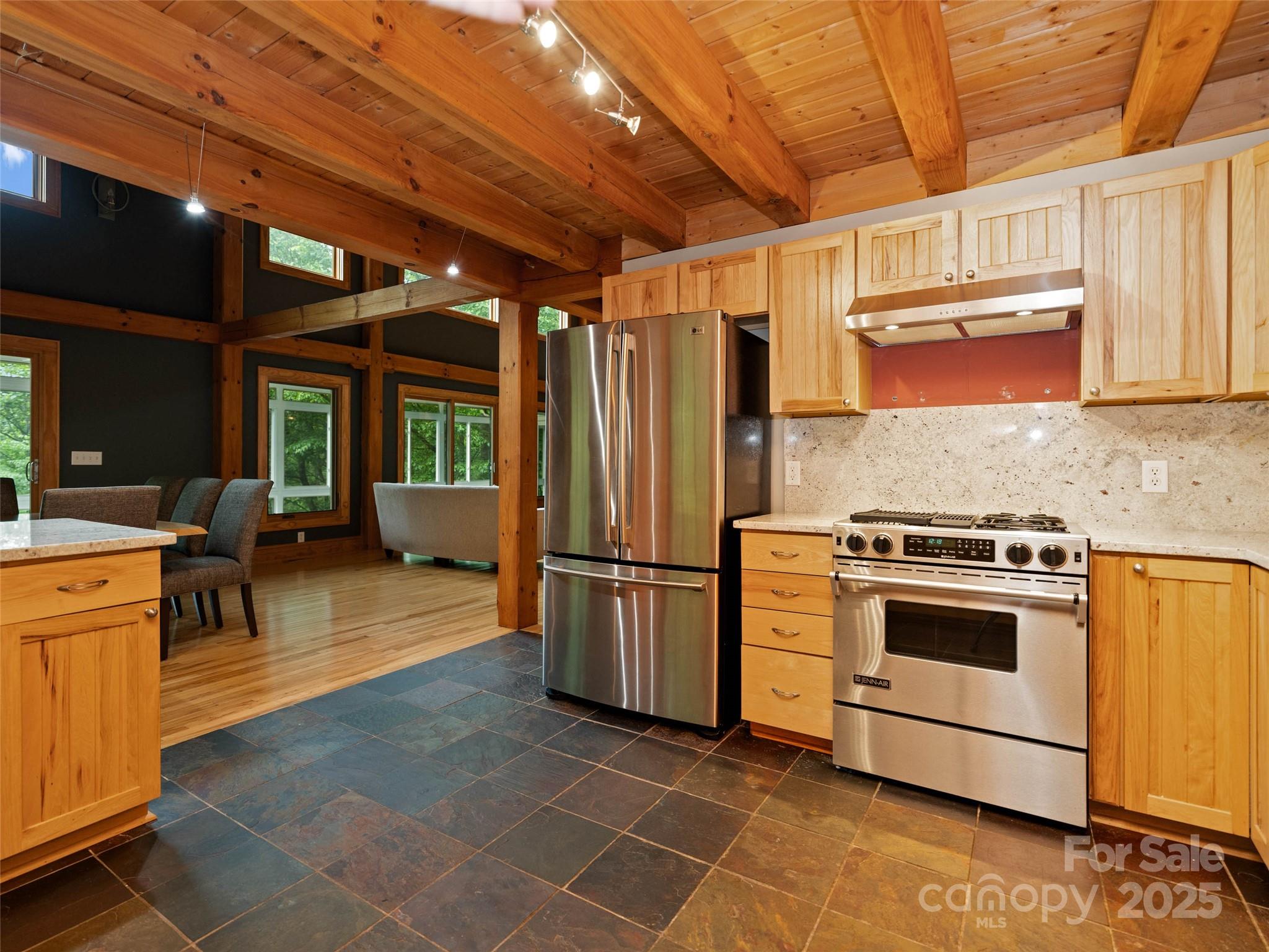 82 Red Oak Drive