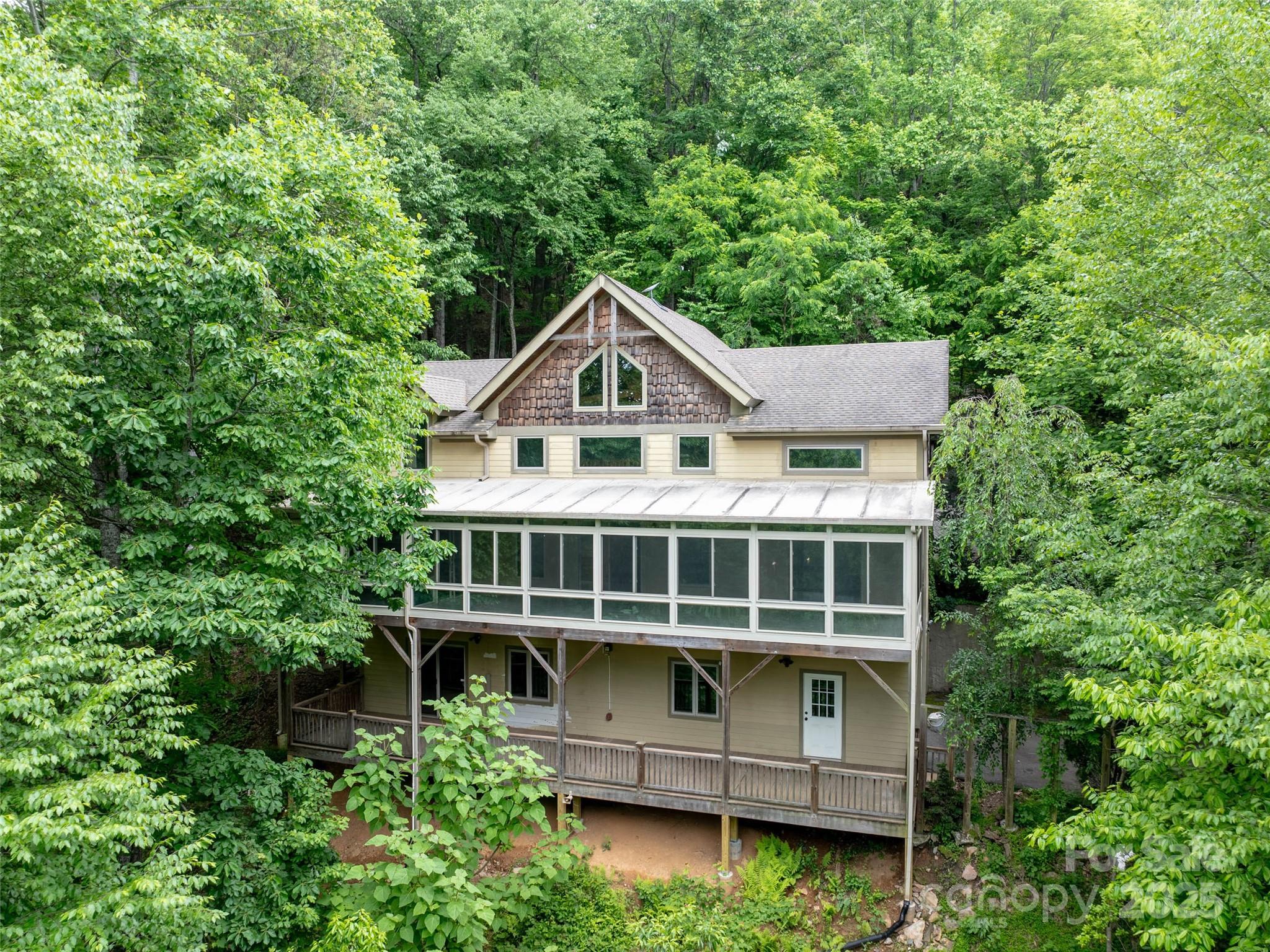 82 Red Oak Drive