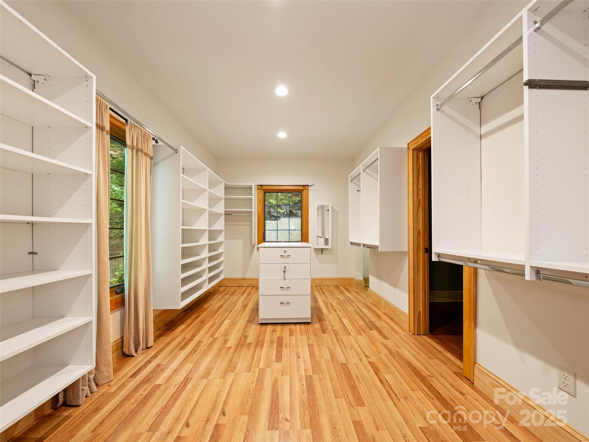 82 Red Oak Drive
