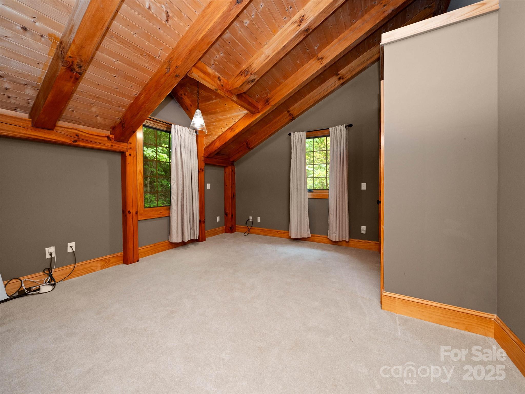 82 Red Oak Drive