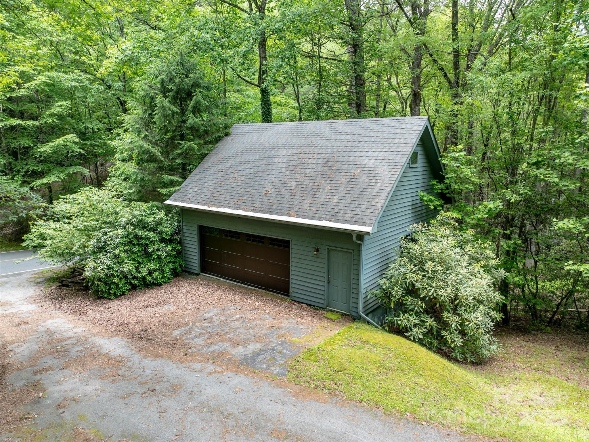 1396 W Christy Trail