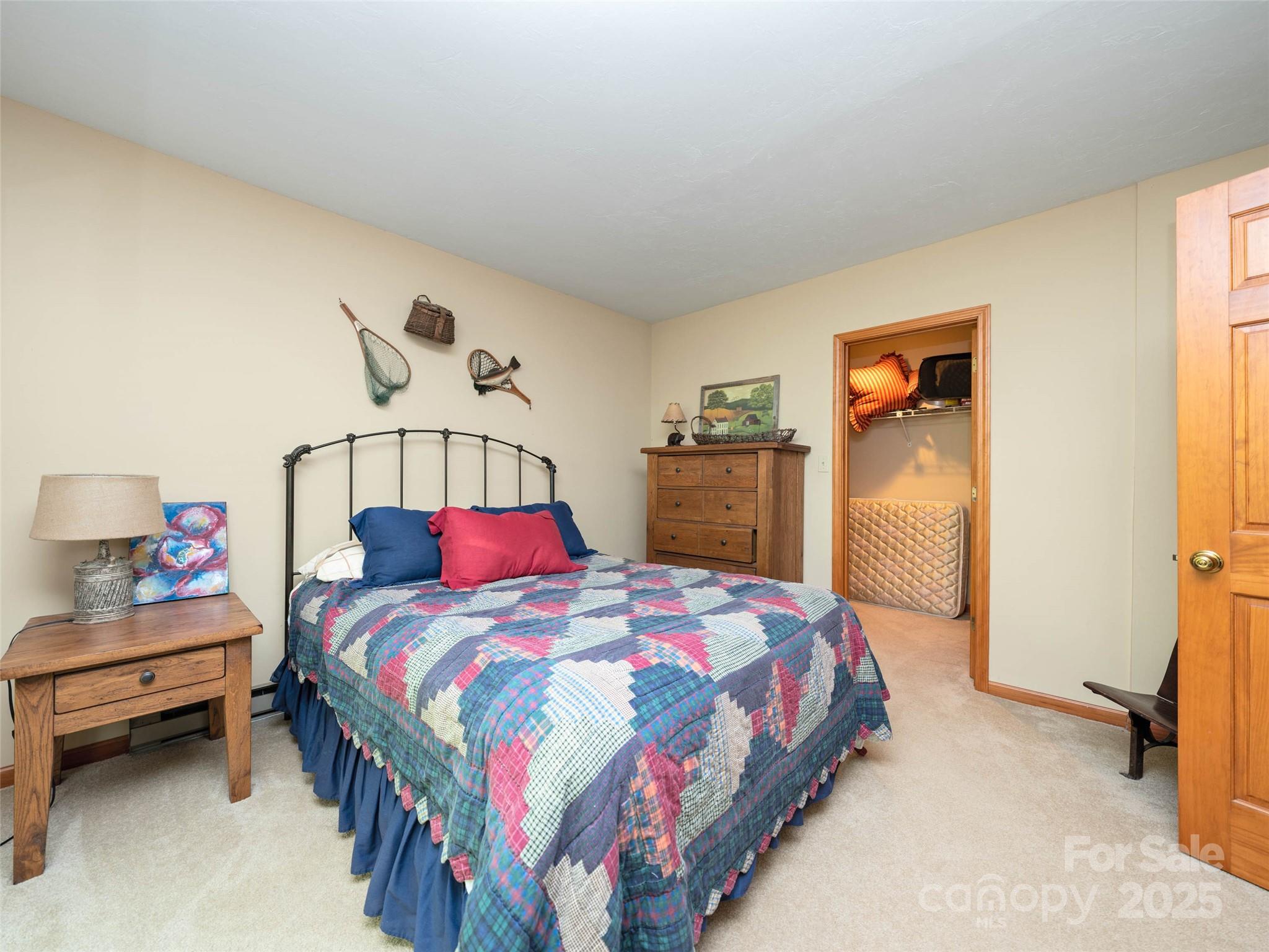 1396 W Christy Trail