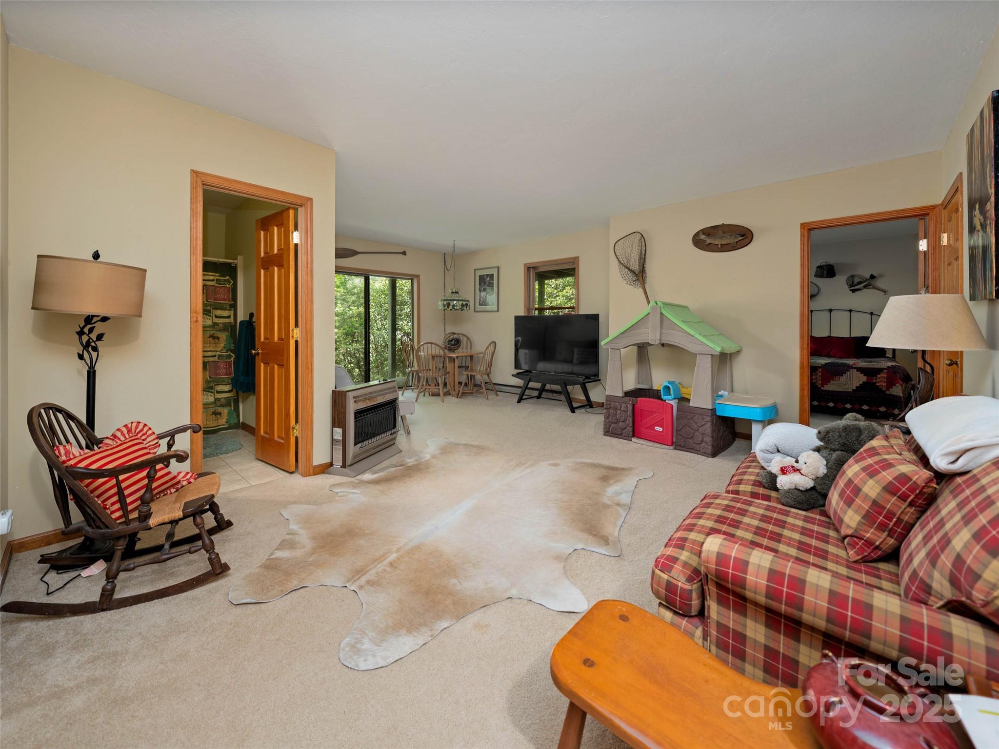 1396 W Christy Trail