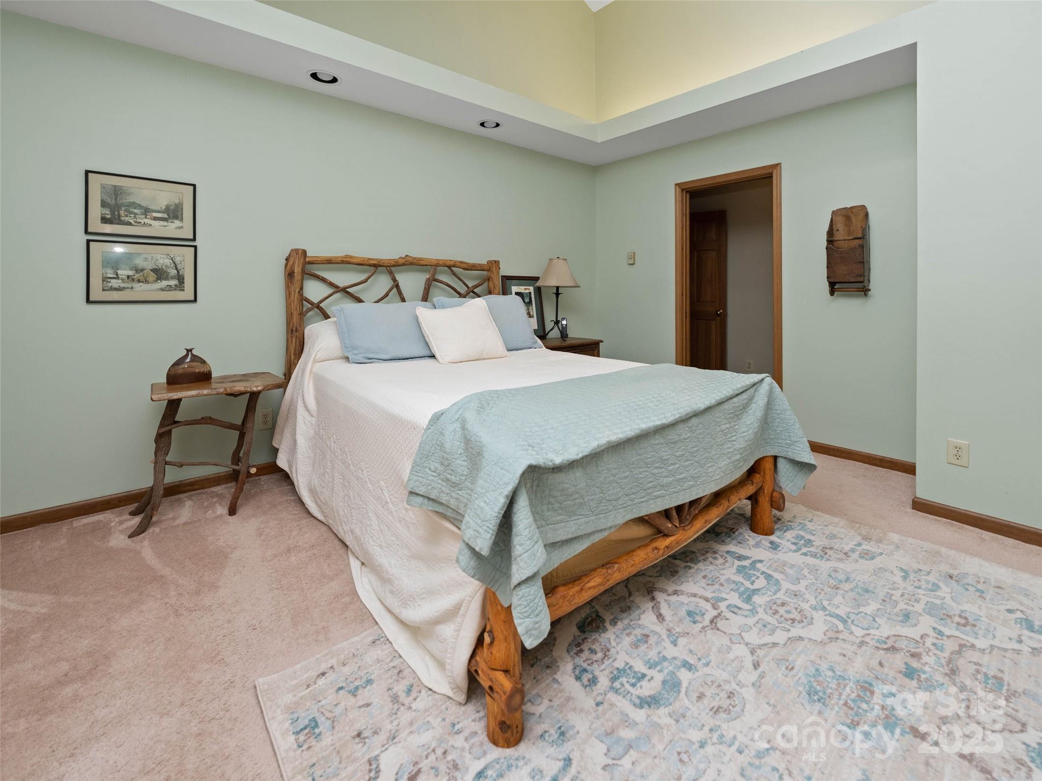 1396 W Christy Trail