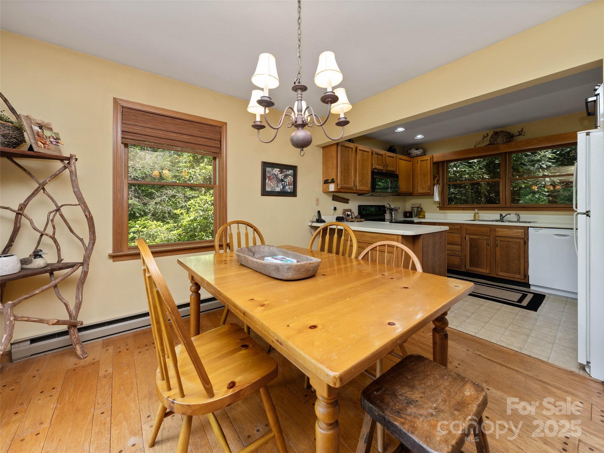 1396 W Christy Trail