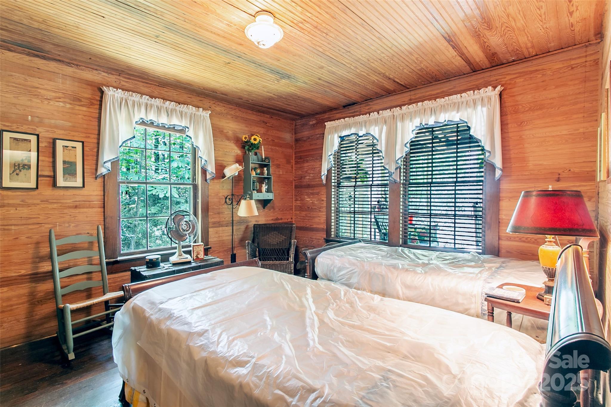 36 Walker Creek