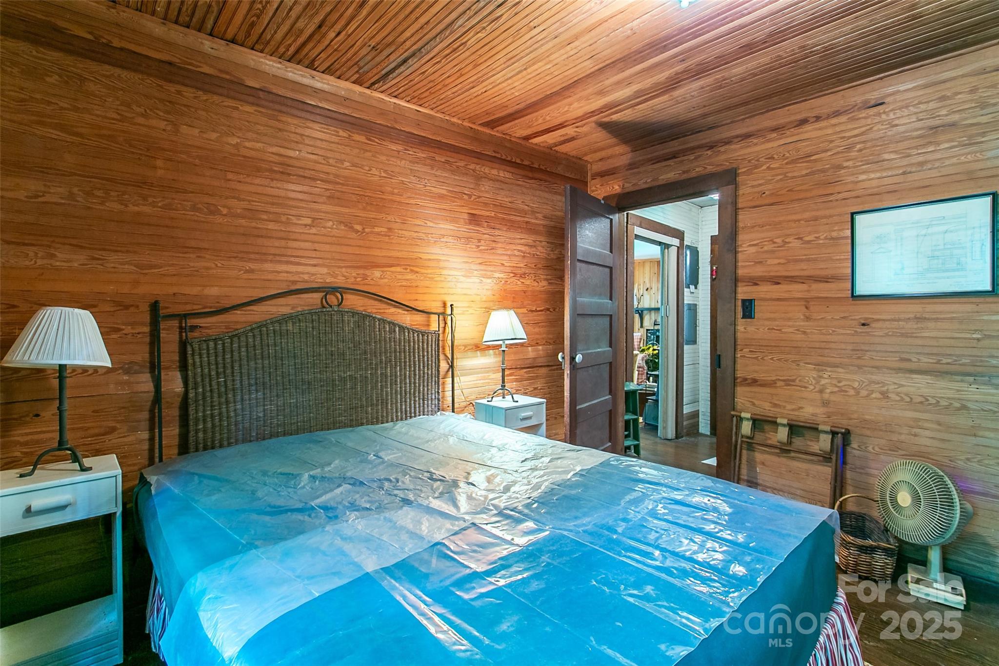 36 Walker Creek