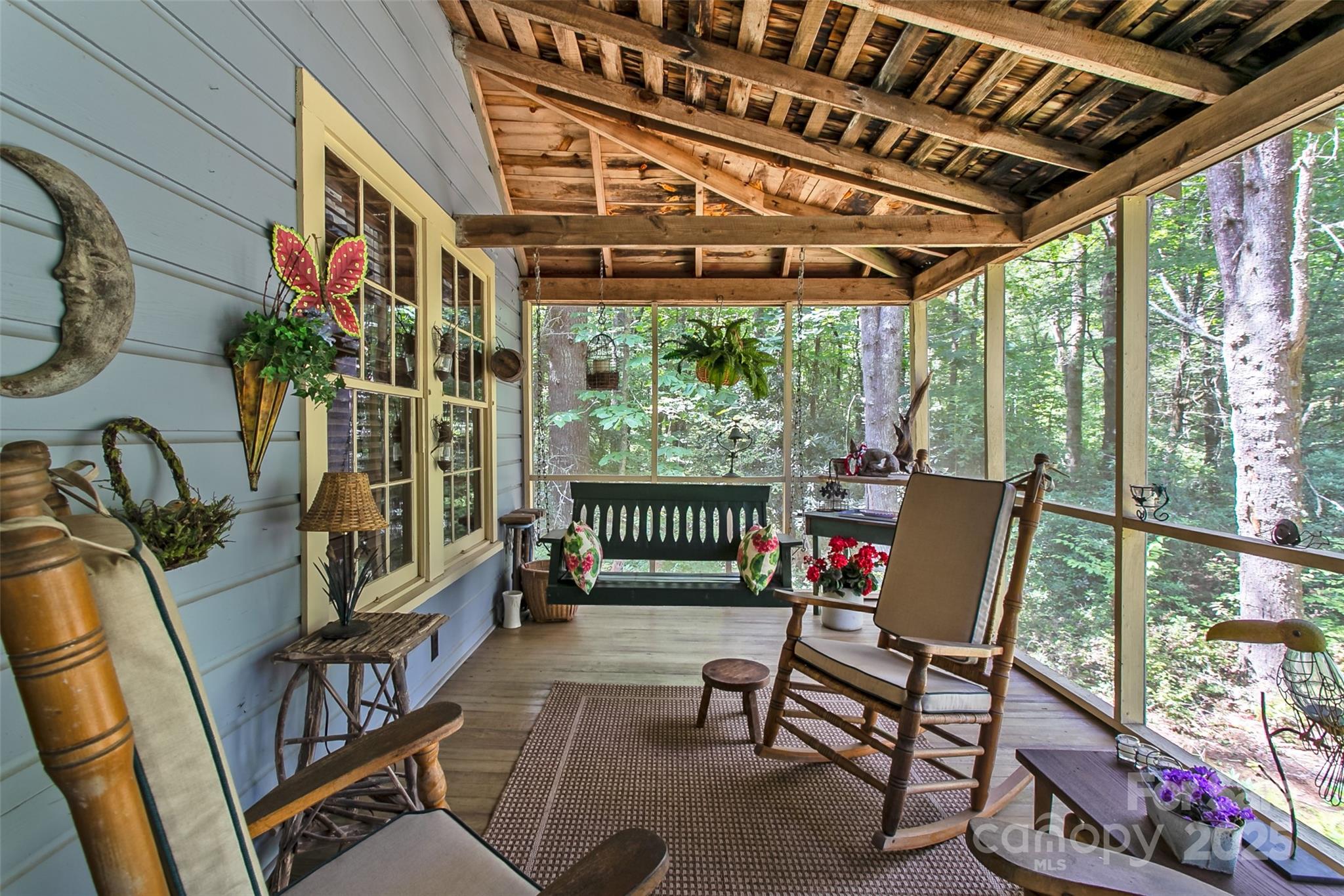 36 Walker Creek