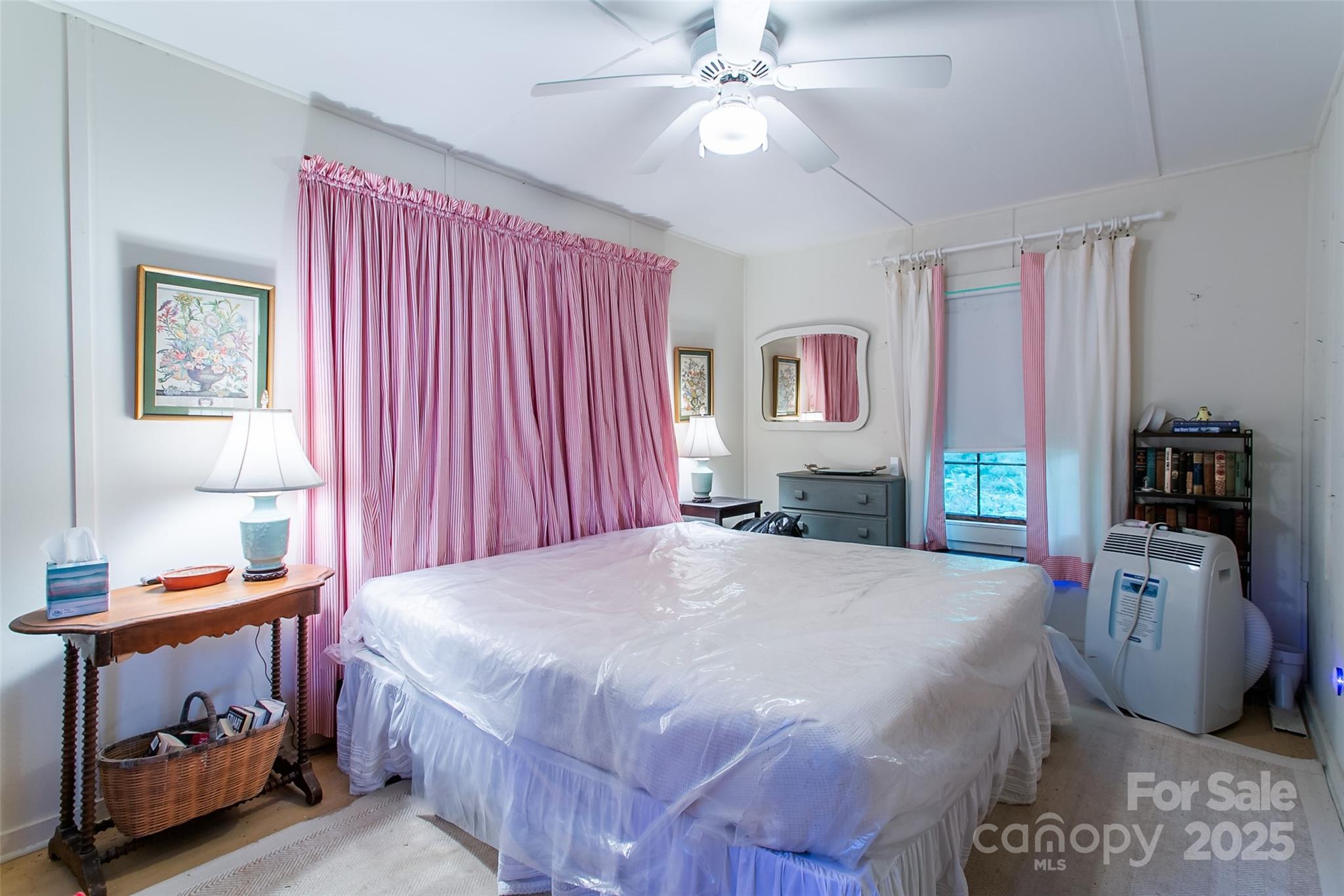 36 Walker Creek