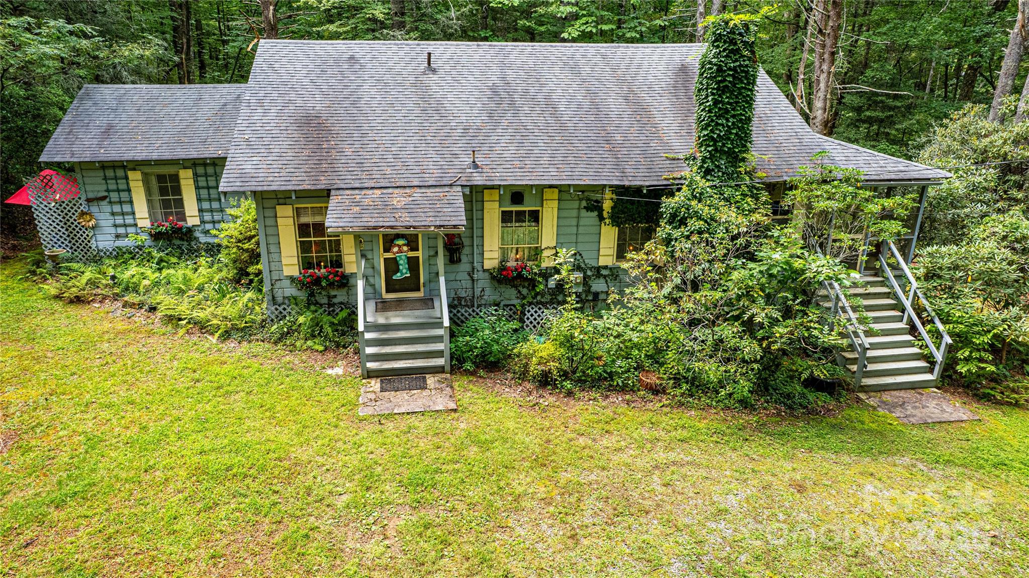 36 Walker Creek