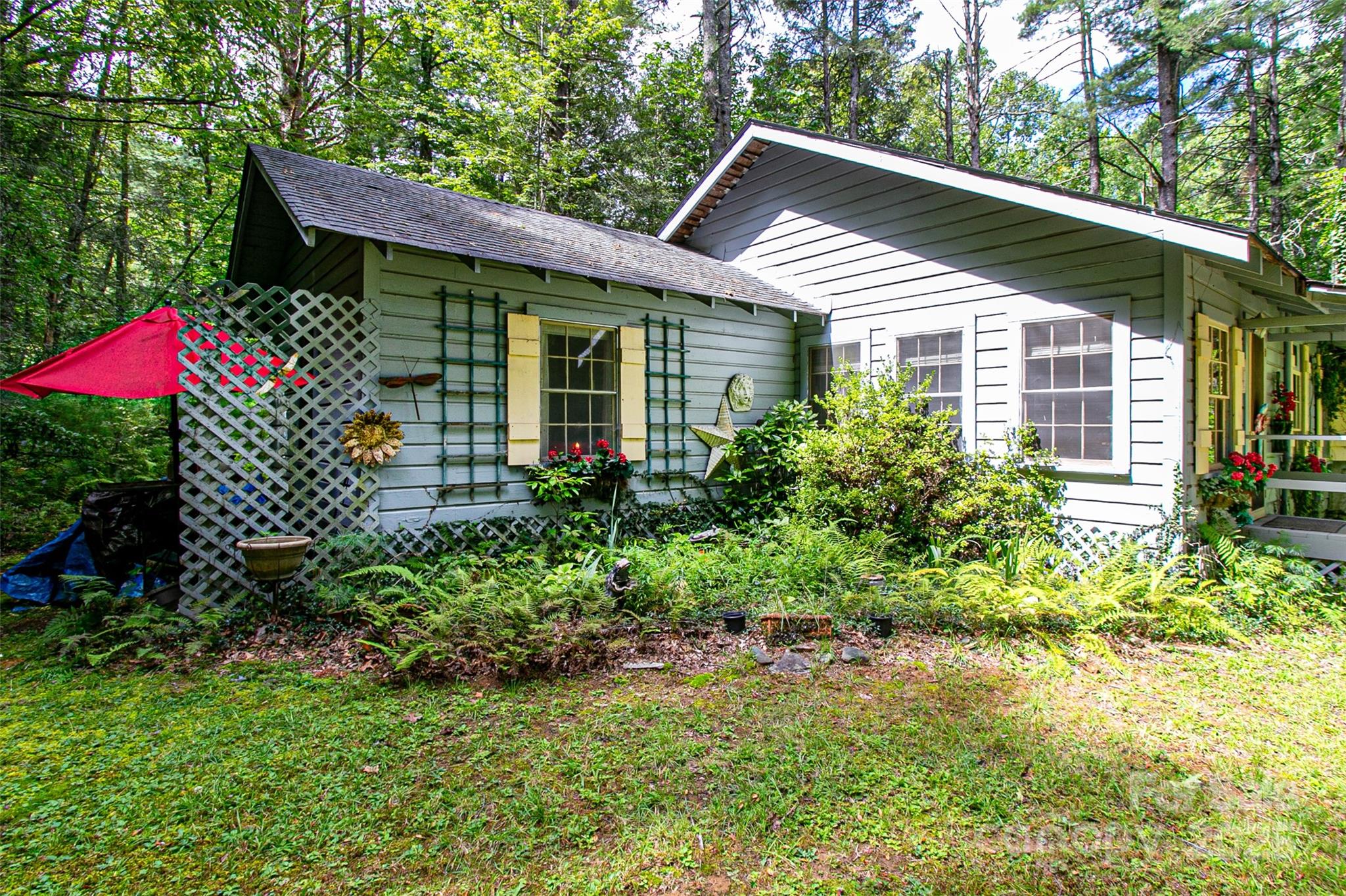 36 Walker Creek