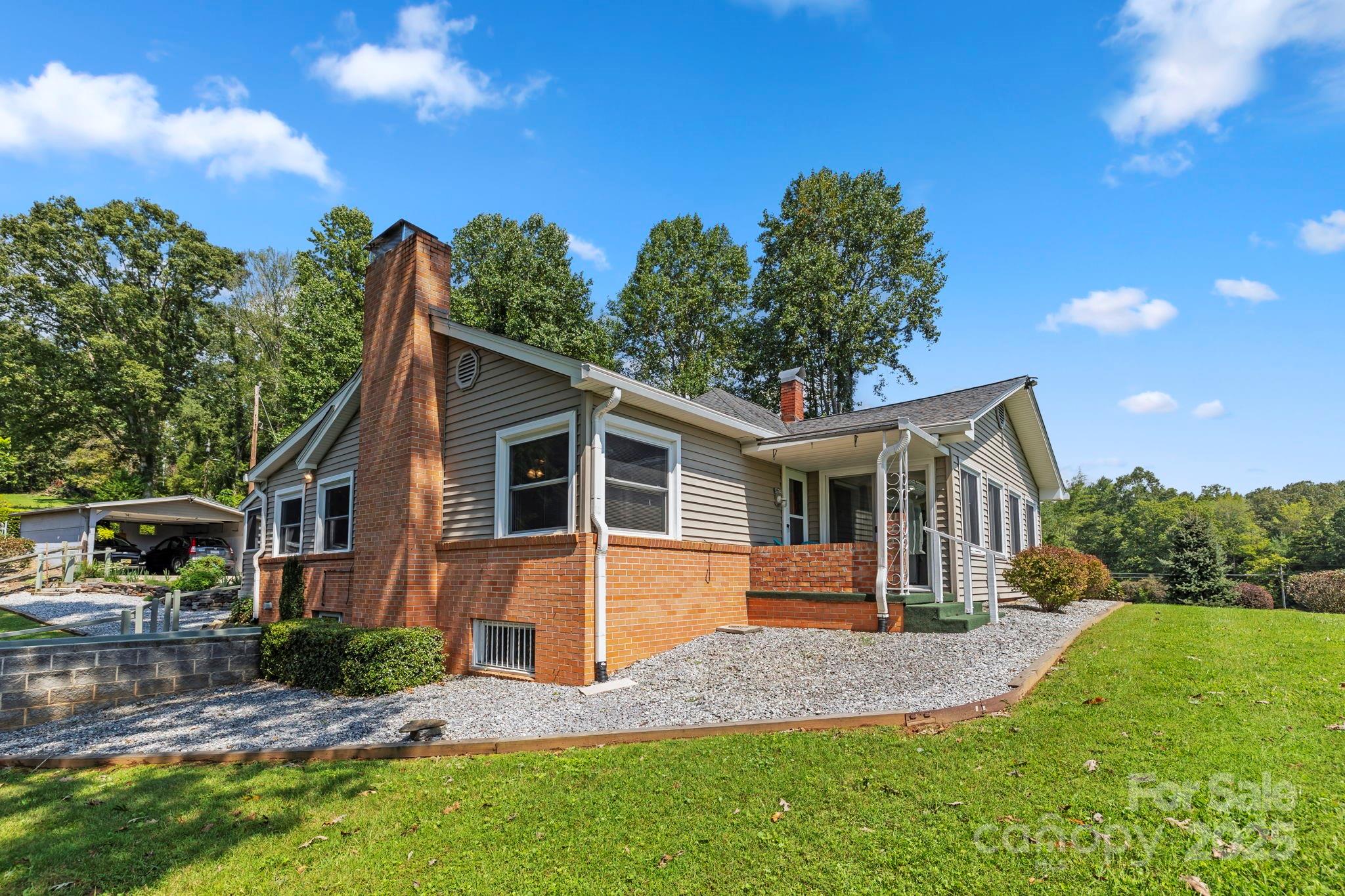 71 Laurel Mountain Road