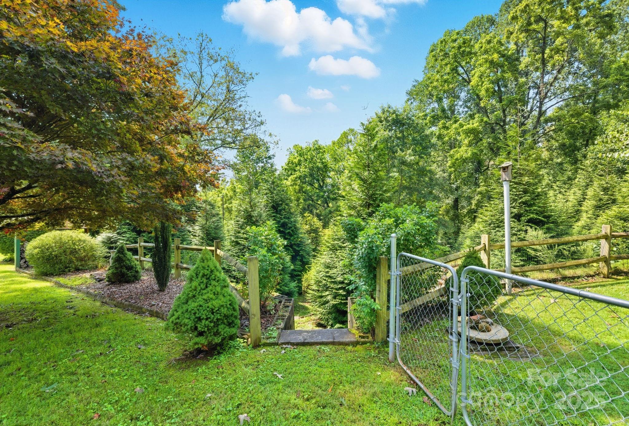 71 Laurel Mountain Road