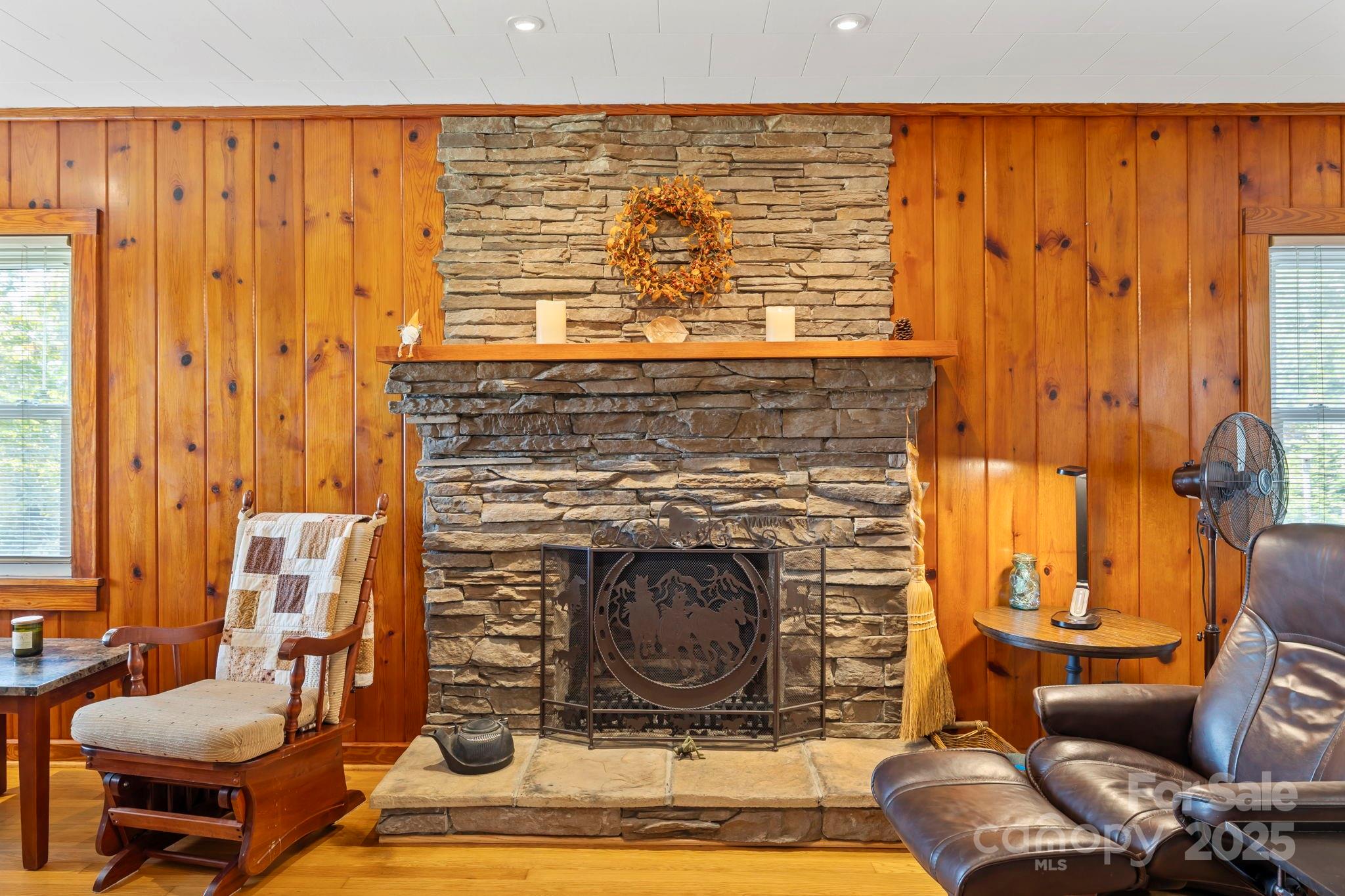 71 Laurel Mountain Road