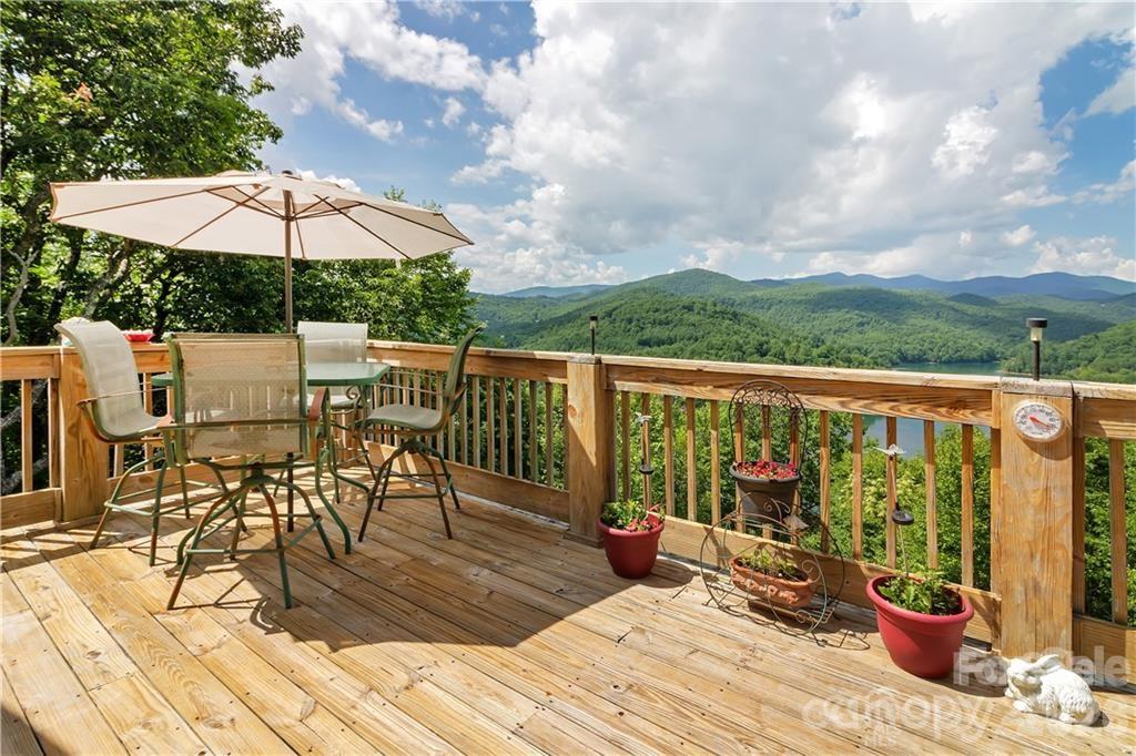 612 Old Home Place Road