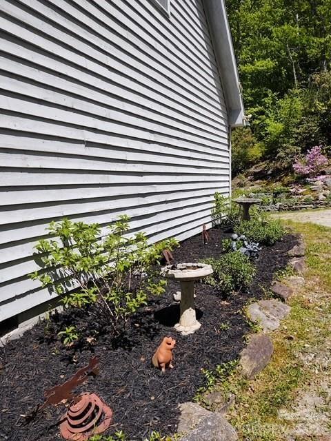 612 Old Home Place Road