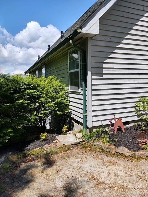 612 Old Home Place Road