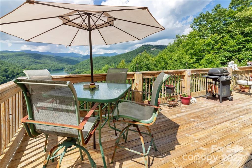 612 Old Home Place Road