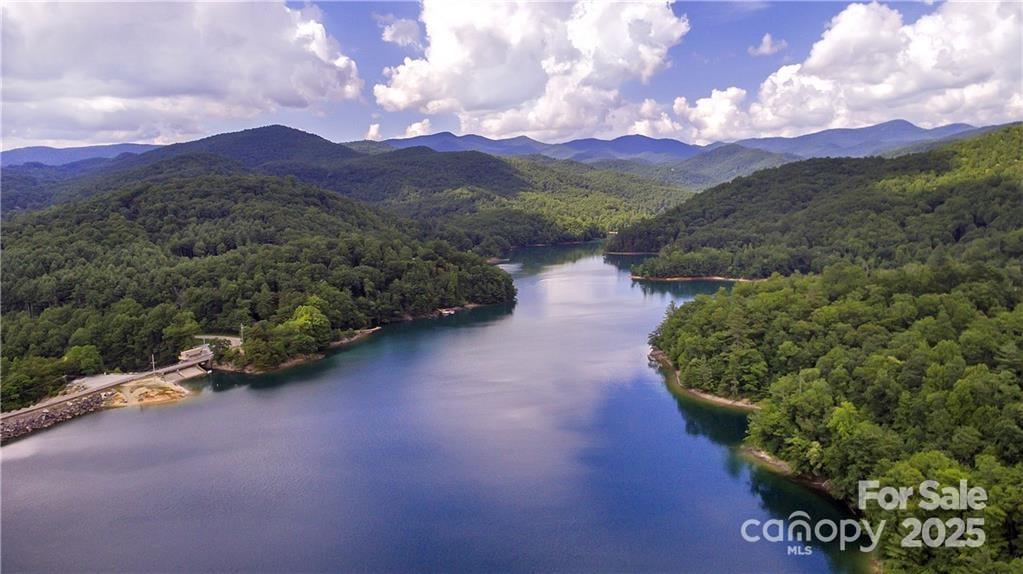 612 Old Home Place Road