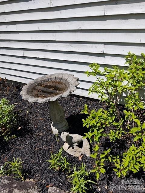 612 Old Home Place Road