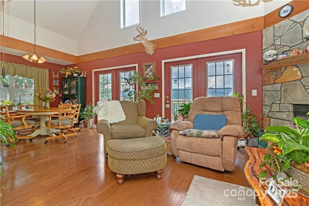 612 Old Home Place Road