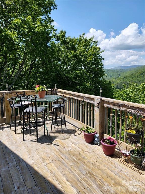 612 Old Home Place Road