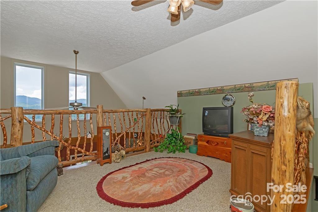 612 Old Home Place Road